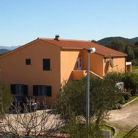 Apartments By The Sea Drace, Peljesac - 10127 *