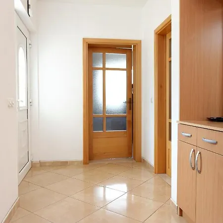 Apartment Apartments By The Sea Drace, Peljesac - 10127 *