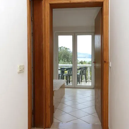 Apartments By The Sea Drace, Peljesac - 10127 Apartment *